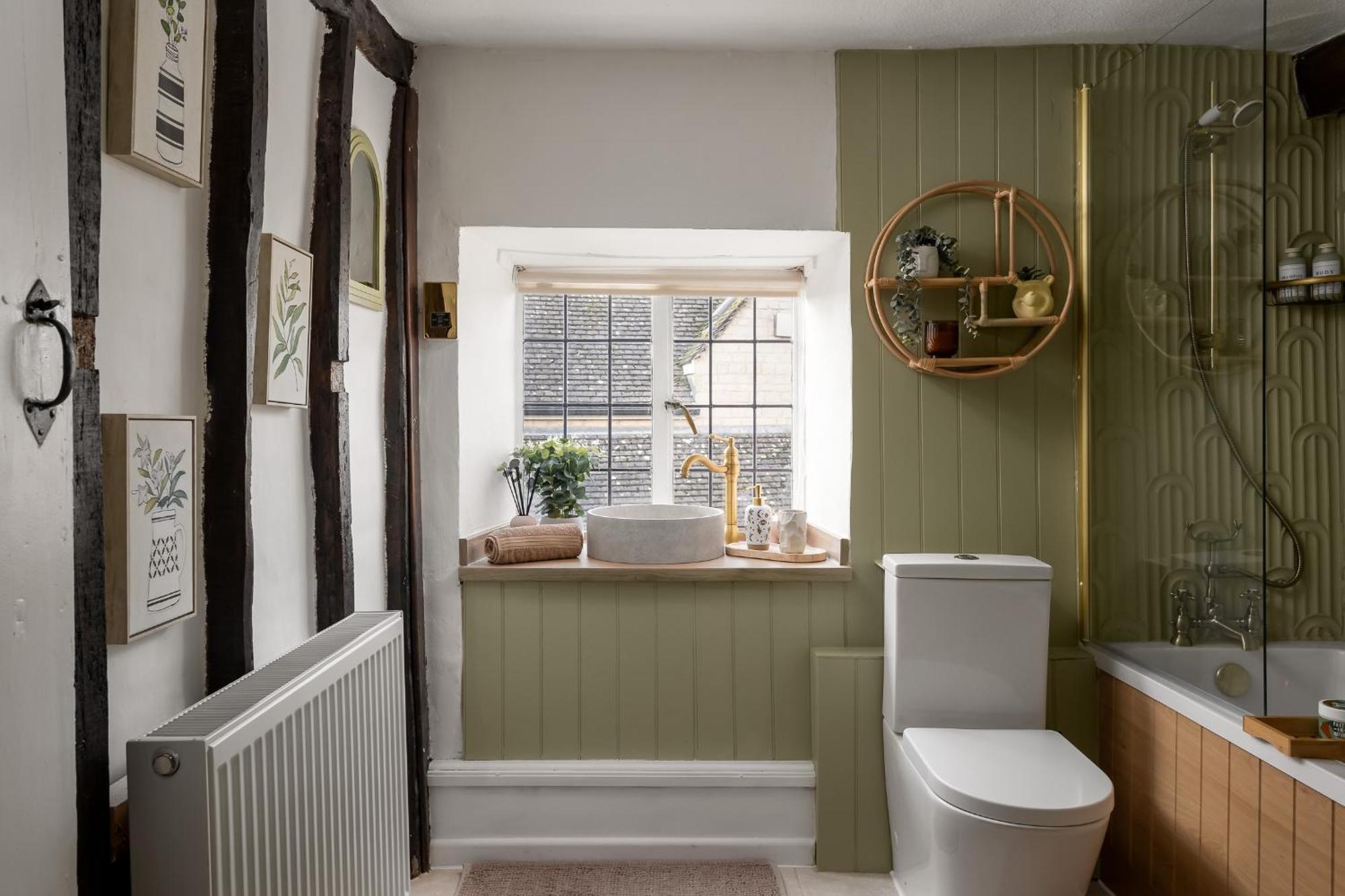 Scandi Chic Authentic